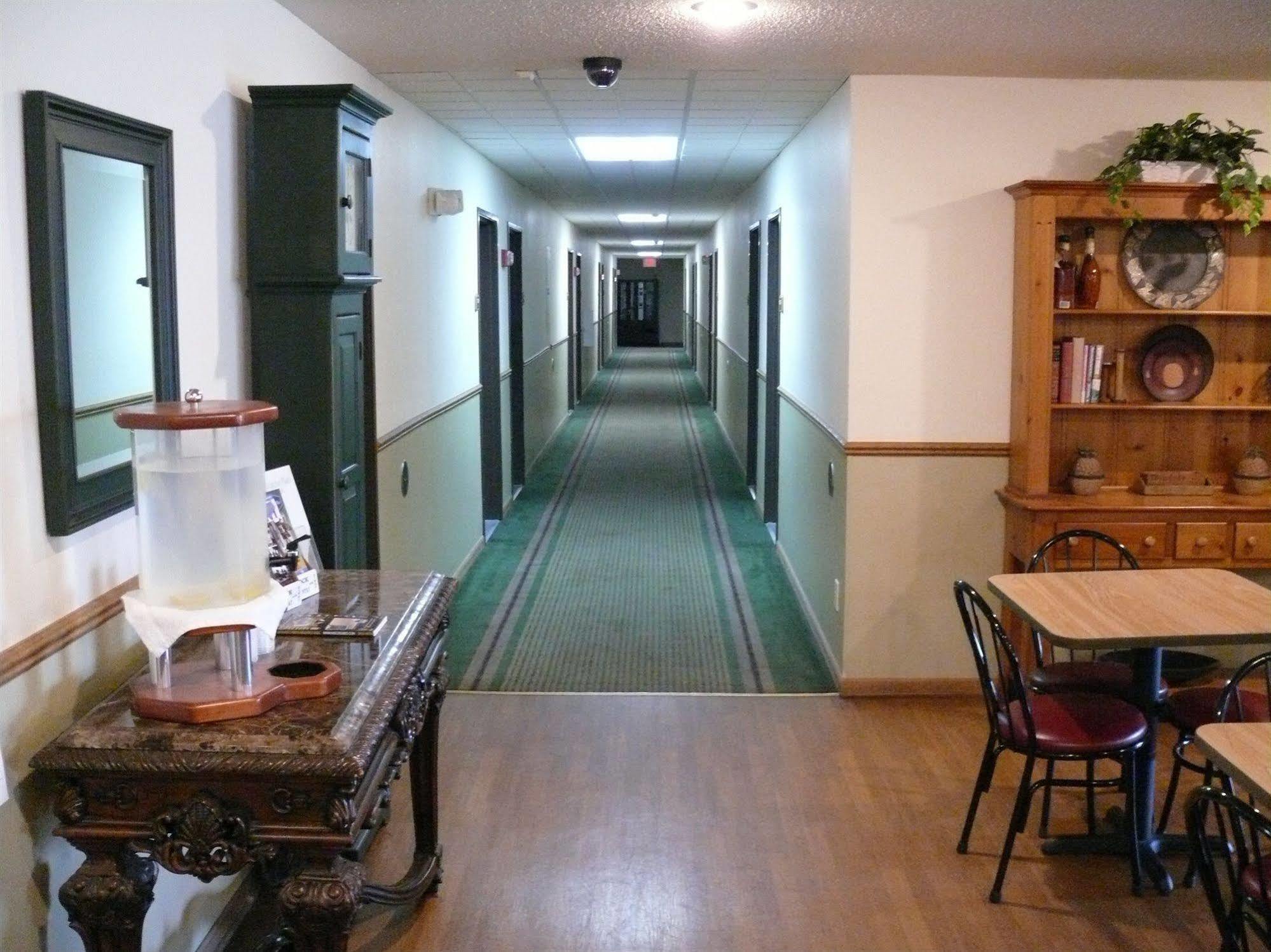 Windsor Place Inn プレーリー・ドゥ・シーン エクステリア 写真